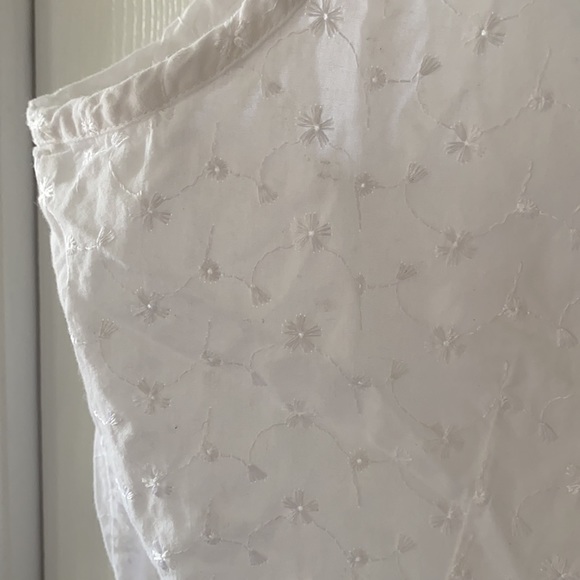 White Embroidered Cotton Tank - Picture 3 of 6